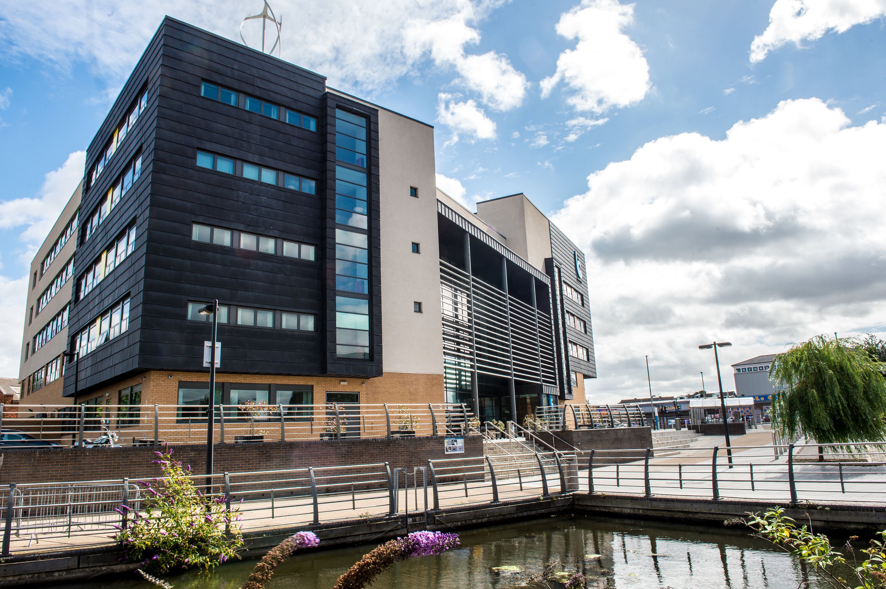 leicester-college_campus