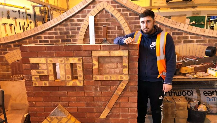 Keith Binns Programme Lead in brickwork with apprentice Jake Dominy